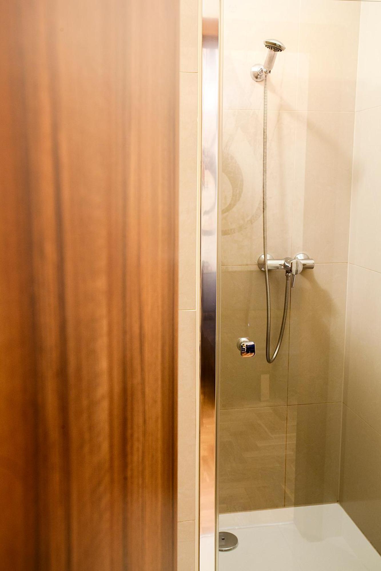 Aparthotel Oberza Краков Экстерьер фото