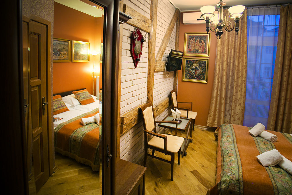 Aparthotel Oberza Краков Экстерьер фото