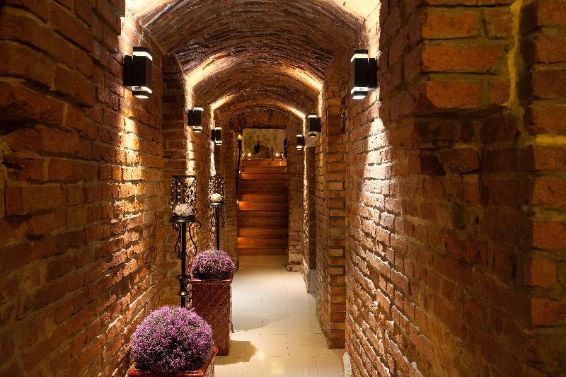 Aparthotel Oberza Краков Экстерьер фото
