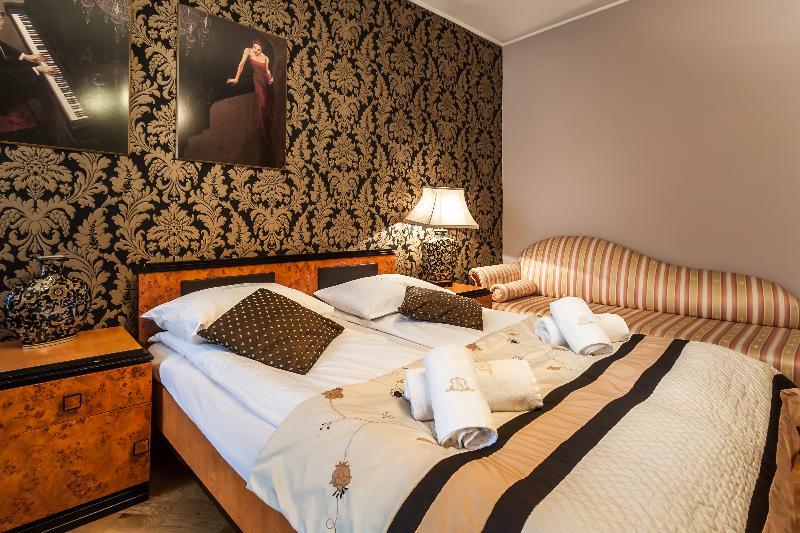 Aparthotel Oberza Краков Экстерьер фото