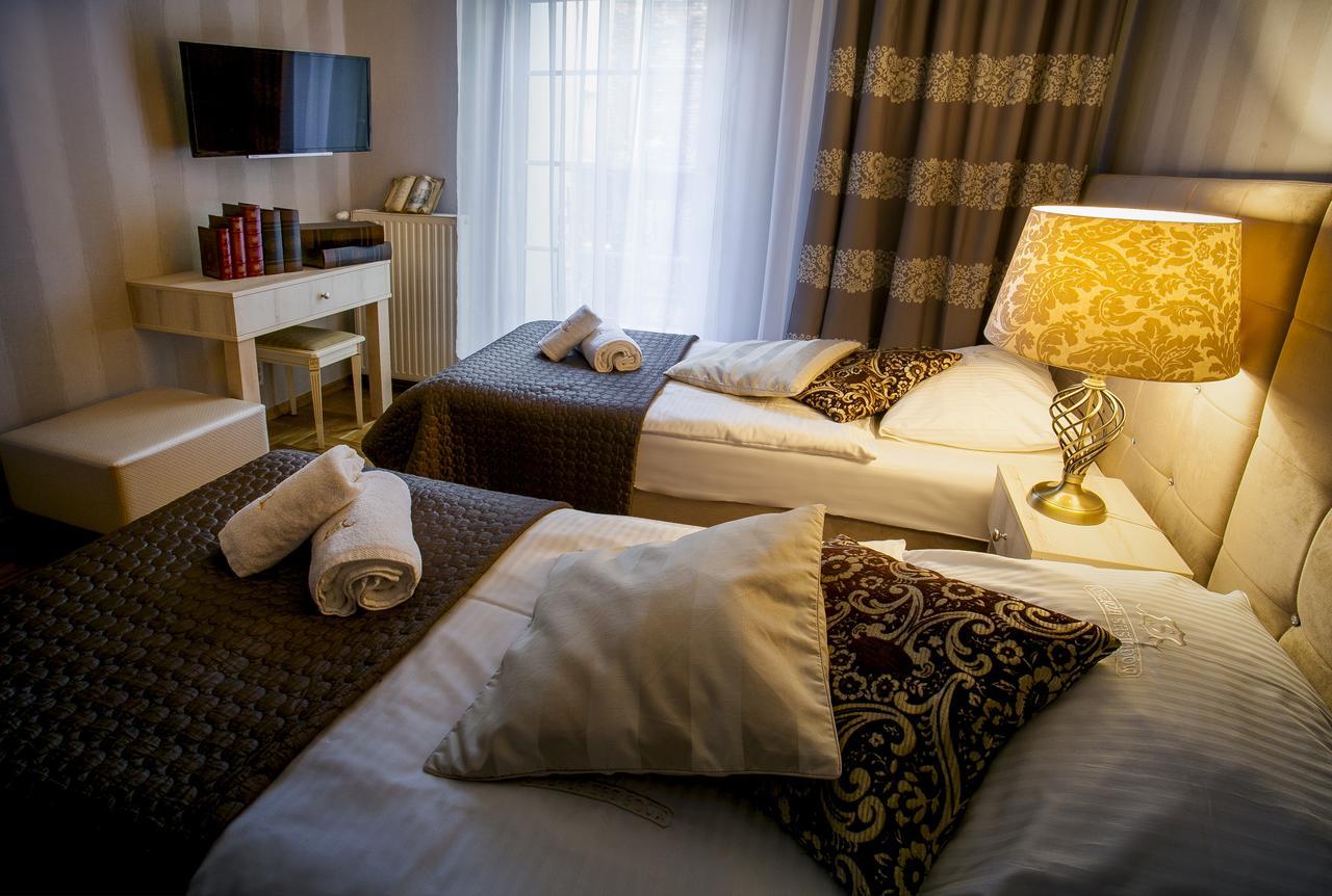 Aparthotel Oberza Краков Экстерьер фото